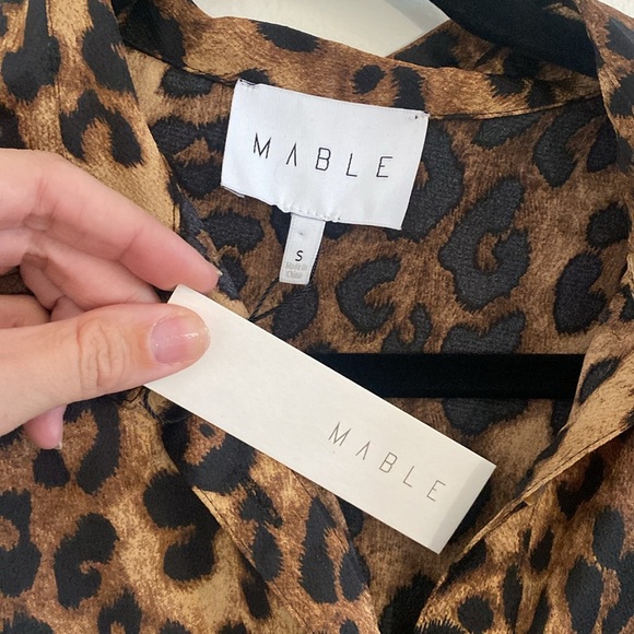 Mable NWT Vivian Leopard Midi Dress size Small - Picture 7 of 10